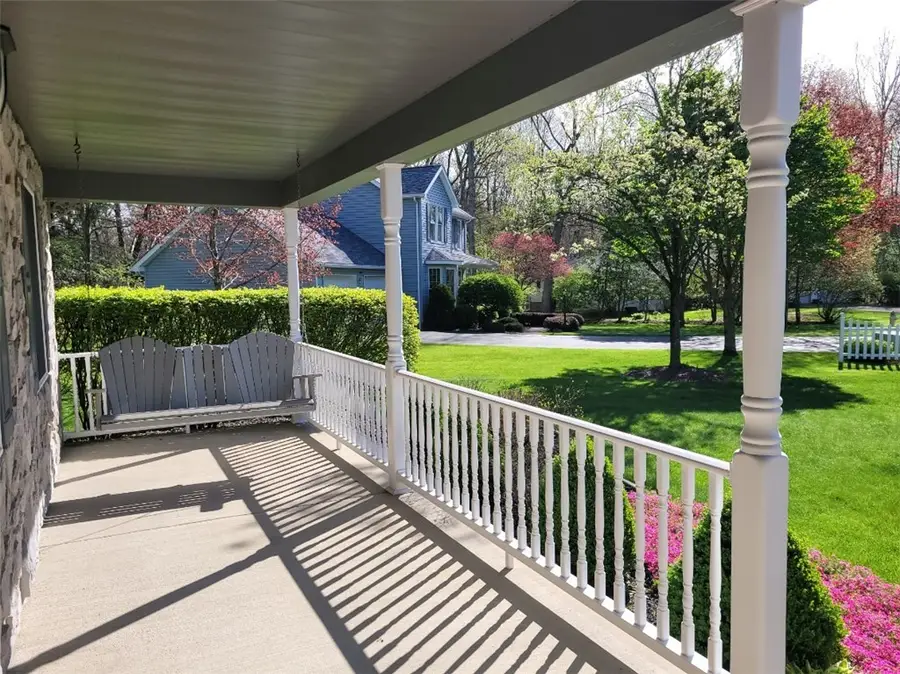 15 Willow Ln, Grove City, PA 16127 - #2