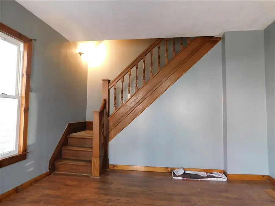 138 W Elm St, Waynesburg, PA 15370 - #3