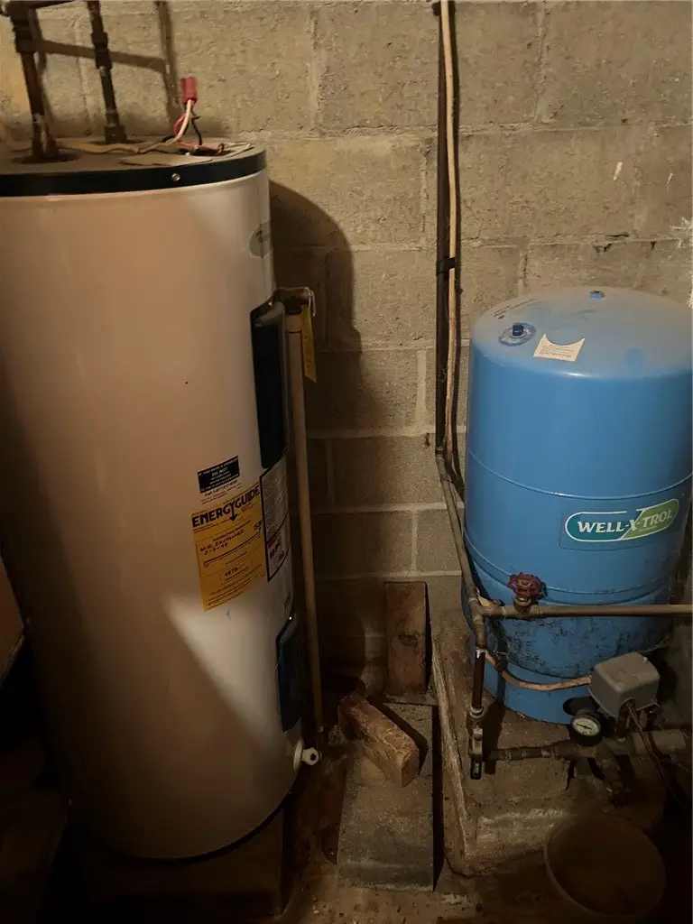 178 S South California Drive, Coal Center, PA 15423 - #2