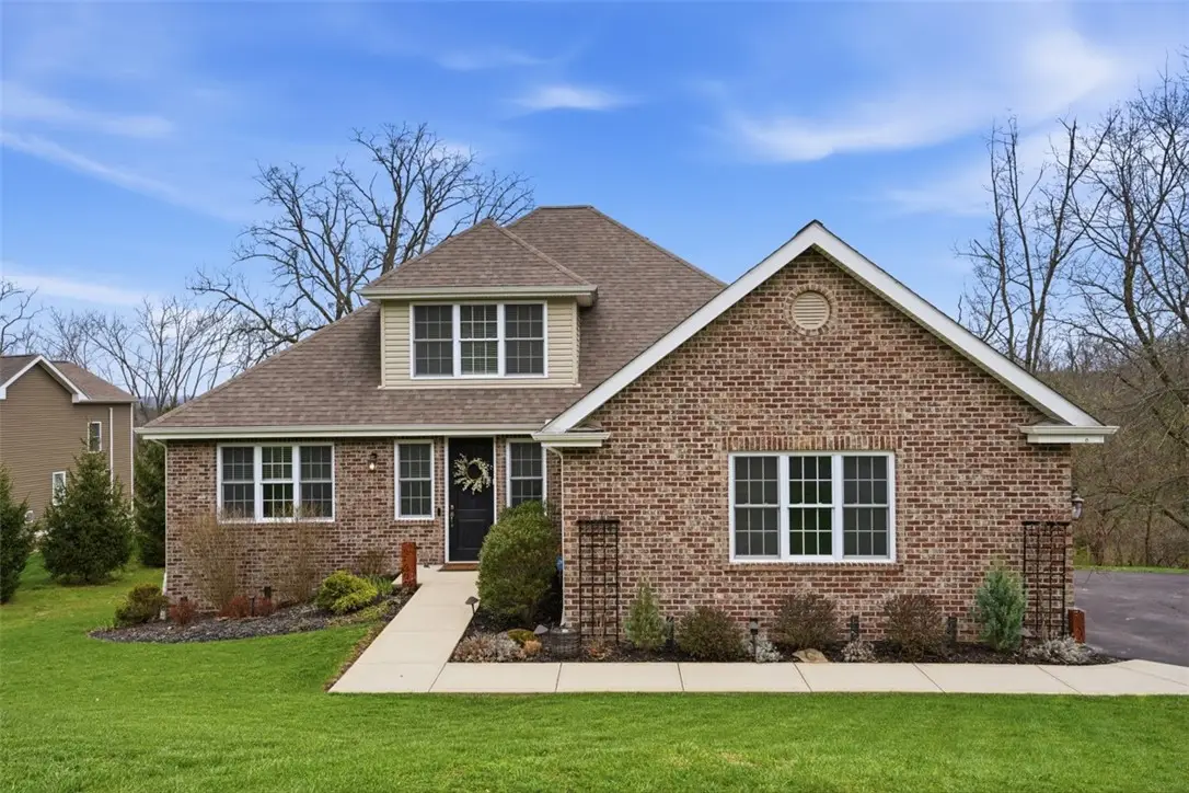 9330 Peebles Rd, Allison Park, PA 15101 - #1