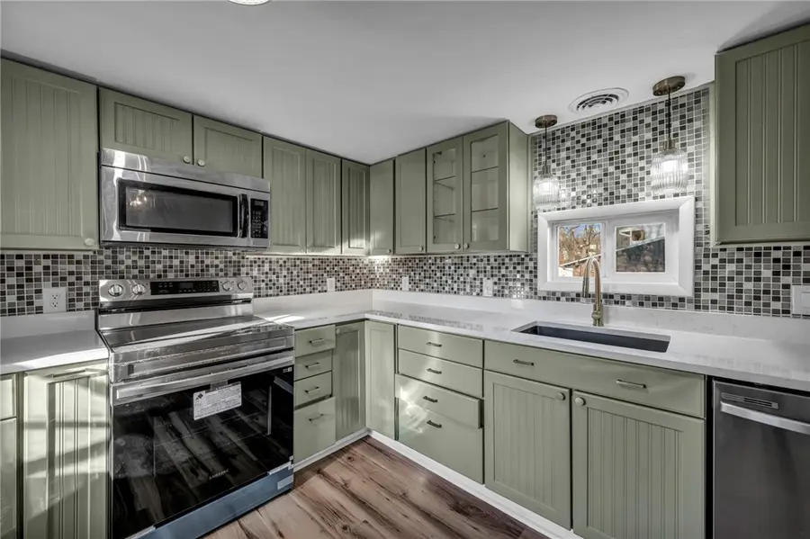 465 Fernhill Ave, Pittsburgh, PA 15226 - #2