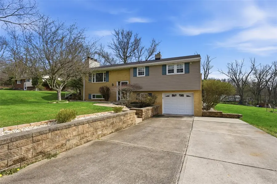 2956 Manorview Cir, Allison Park, PA 15101 - #2