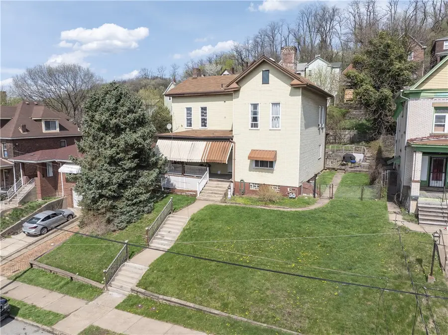 825 North Ave, Braddock, PA 15104 - #2