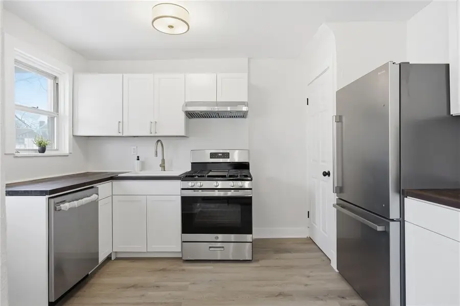 1513 Dagmar Ave, Pittsburgh, PA 15216 - #2