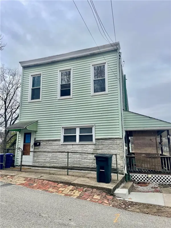 141 Overbeck St, Pittsburgh, PA 15212