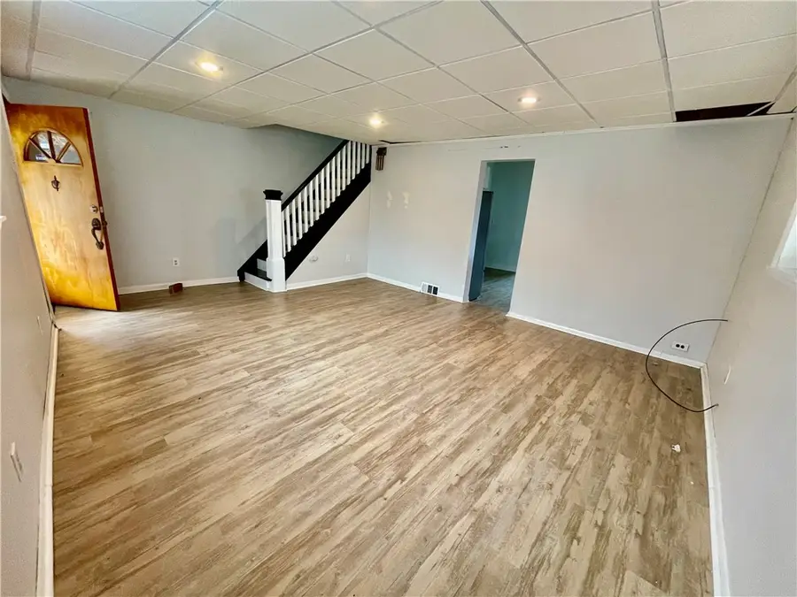 141 Overbeck St, Pittsburgh, PA 15212 - #3