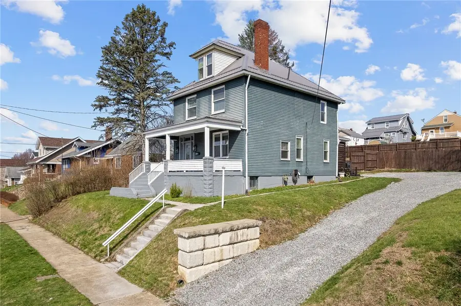 449 Elwyn Ave, Springdale, PA 15144 - #3