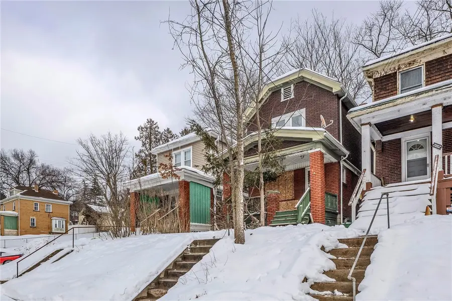 2054 Laketon Rd, Pittsburgh, PA 15221 - #2