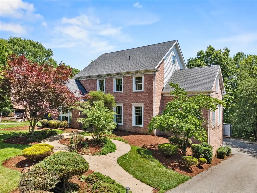 1526 Allison Dr, Pittsburgh, PA 15241 - #1