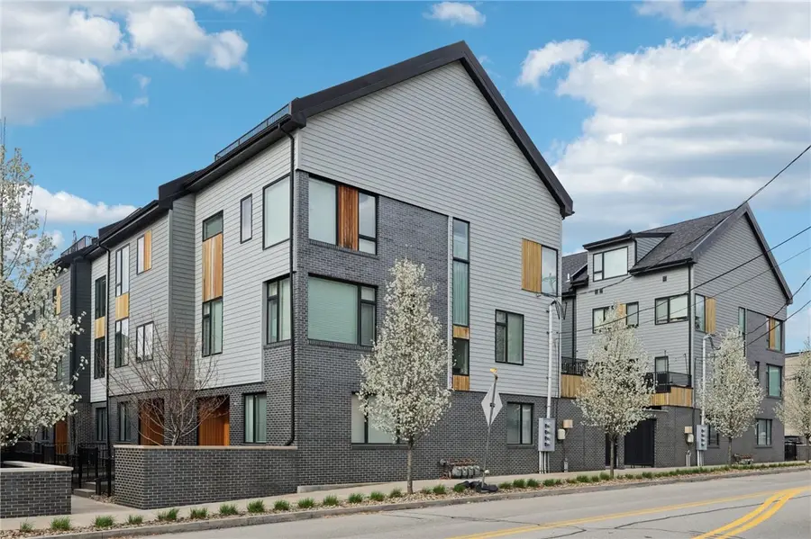 5585 Butler St, Pittsburgh, PA 15201 - #2