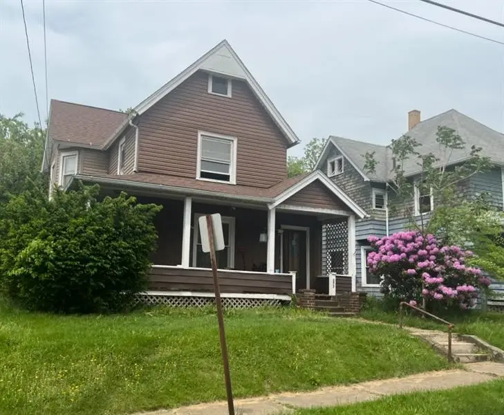 273 Orchard St, Sharon, PA 16146 - #3