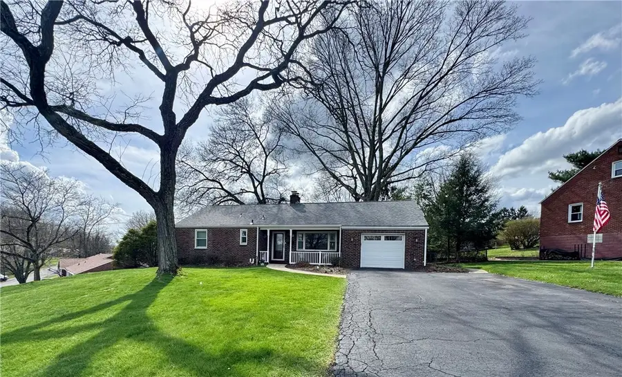 675 Rolling Green Drive, Bethel Park, PA 15102 - #2