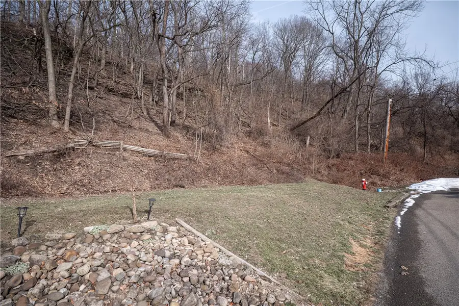 751 Naylor St, Pittsburgh, PA 15207 - #2