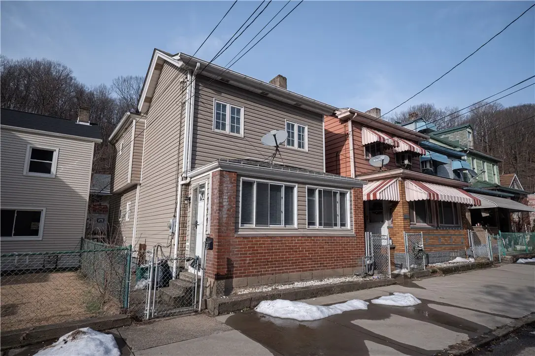 717 Saline St, Pittsburgh, PA 15207 - #1