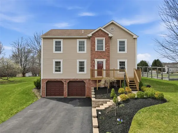 153 Winterbrook Dr, Cranberry Twp, PA 16066