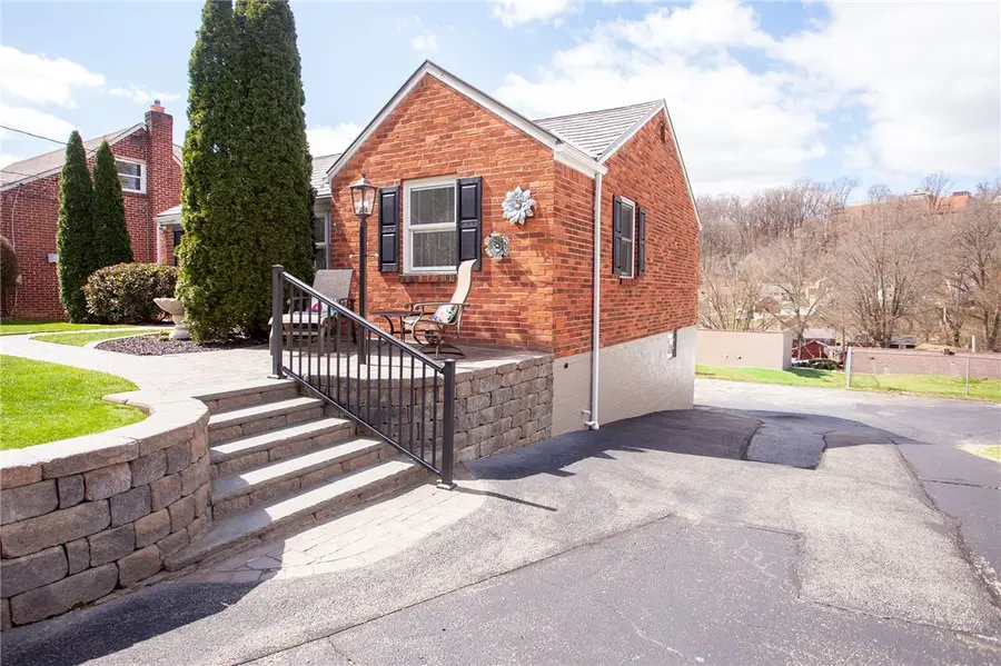 25 Meadowbrook Ave, Greensburg, PA 15601 - #3