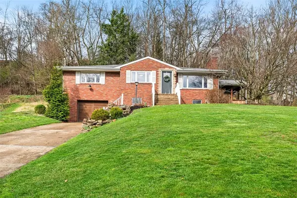 110 Lilac Lane, Valencia, PA 16059