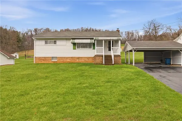 2261 Indian Head Rd, Champion, PA 15622