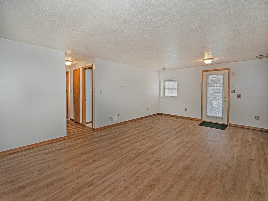 2750 Iowa Drive #14, Lower Burrell, PA 15068 - #3