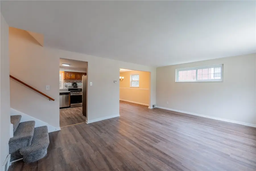 177 Poplar Ridge Dr., Penn Hills, PA 15235 - #2