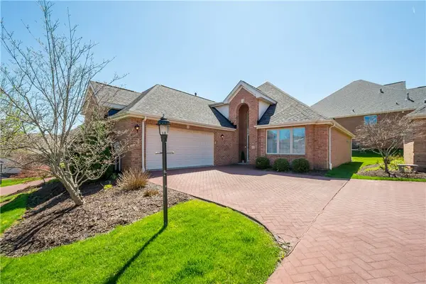 111 Prestonwood Ln, Canonsburg, PA 15317