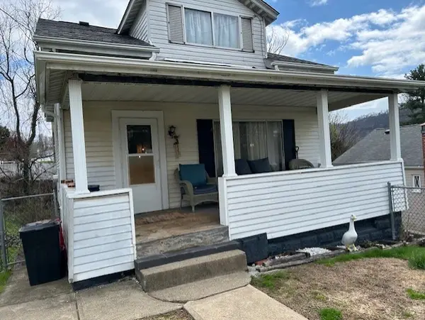 132 N Atlantic Ave, Cheswick, PA 15024