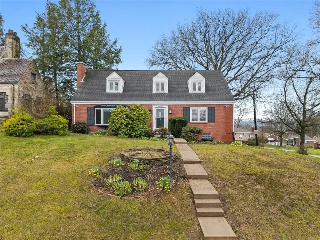 25 Carleton Dr, Pittsburgh, PA 15243 - #1