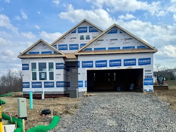 353 Gleneagles Drive, Butler, PA 16001