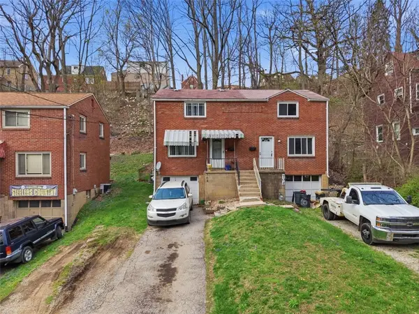 704 Maytide St, Pittsburgh, PA 15227