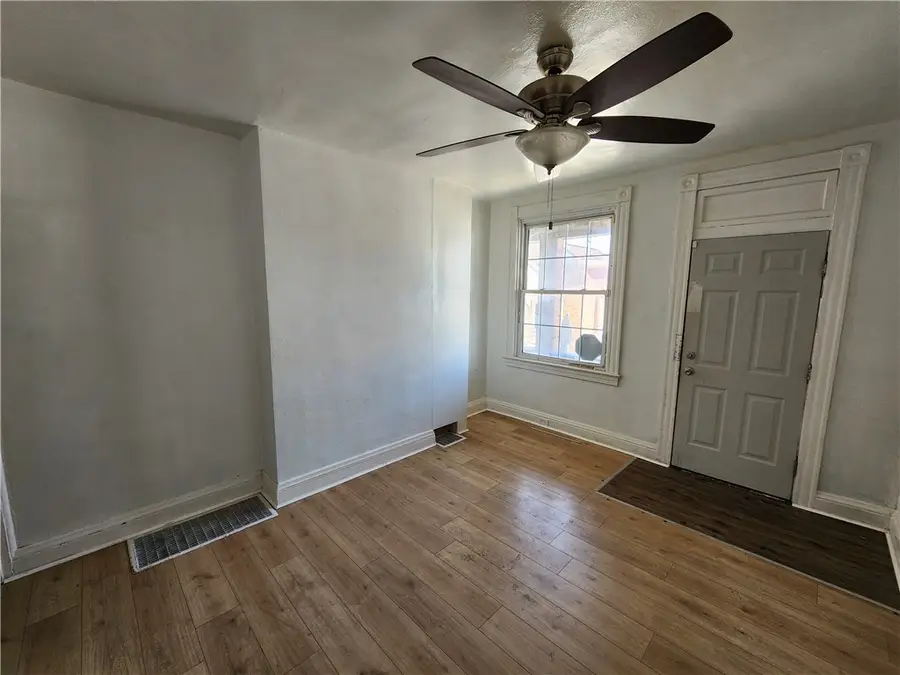 724 Hemlock Aly, Glassport, PA 15045 - #3