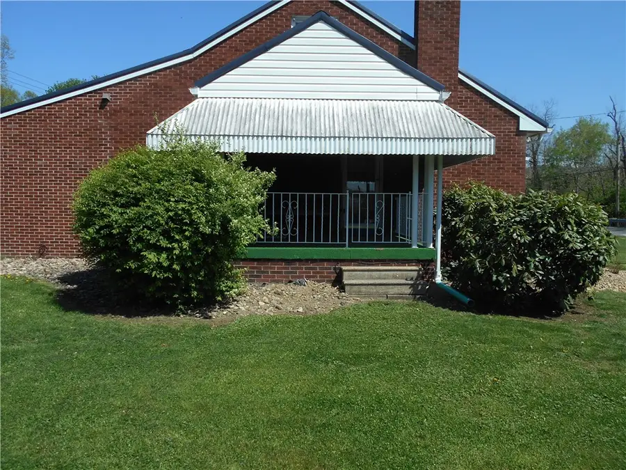 2979 Raymond Ave, Latrobe, PA 15650 - #2