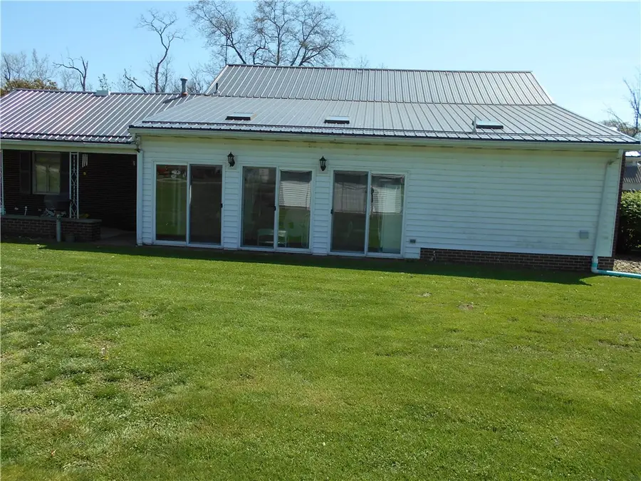 2979 Raymond Ave, Latrobe, PA 15650 - #3