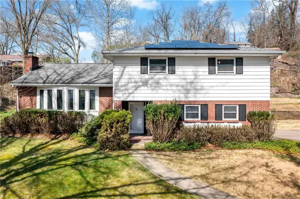 1466 Laurel Dr, Pittsburgh, PA 15235