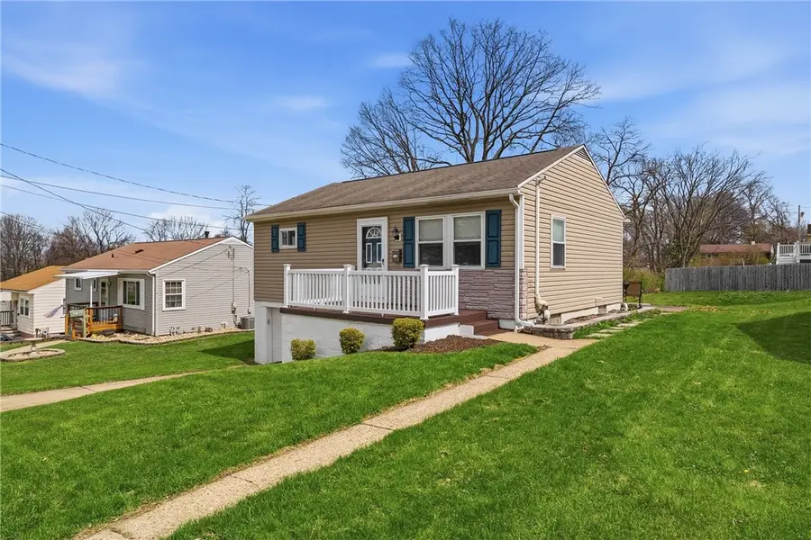 1940 Rhode Island Ave, Aliquippa, PA 15001 - #2