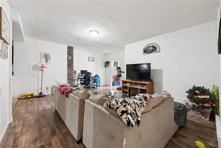 324 Brown St #316, Everson, PA 15631 - #3