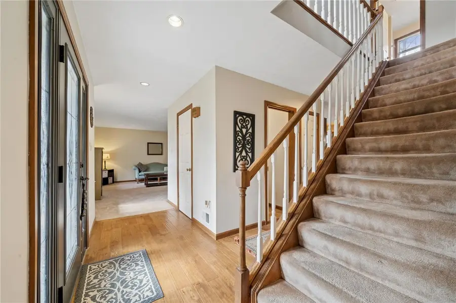 3239 Ridgeway Rd, Greensburg, PA 15601 - #2