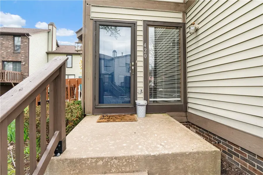 420 Spring Run Dr, Monroeville, PA 15146 - #3