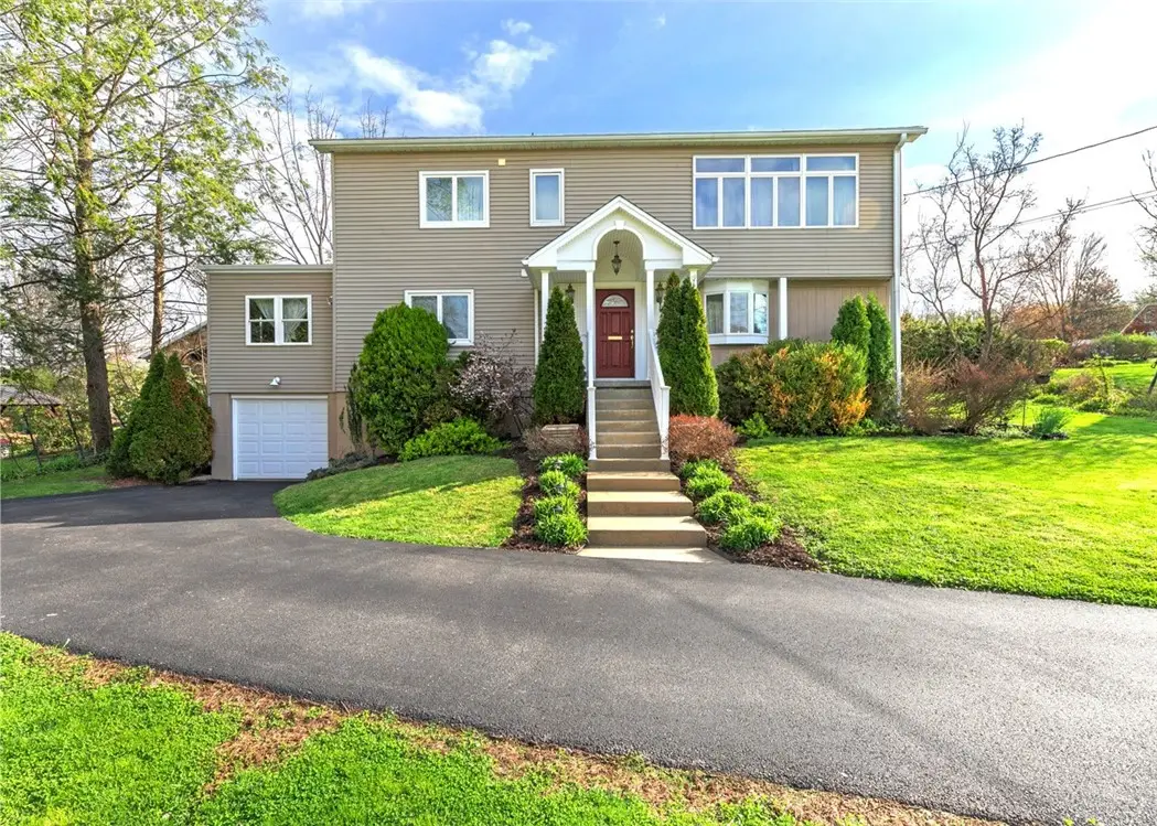 1829 Melrose Ave, Irwin, PA 15642 - #1