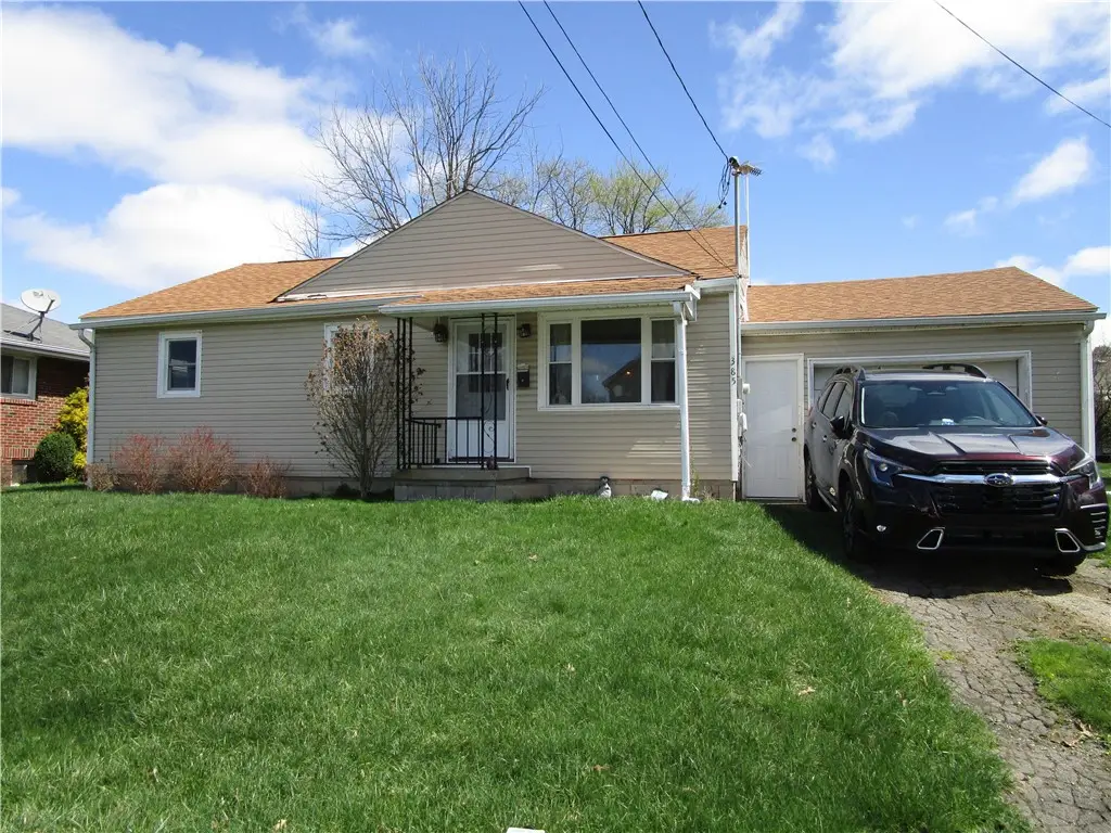 385 Emerson, Farrell, PA 16121 - #1