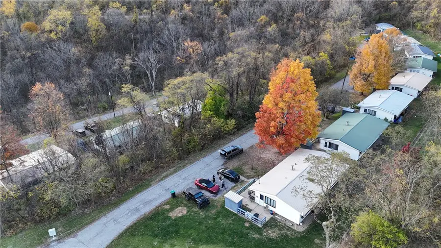 12 Hidden Hollow Rd, Finleyville, PA 15332 - #2