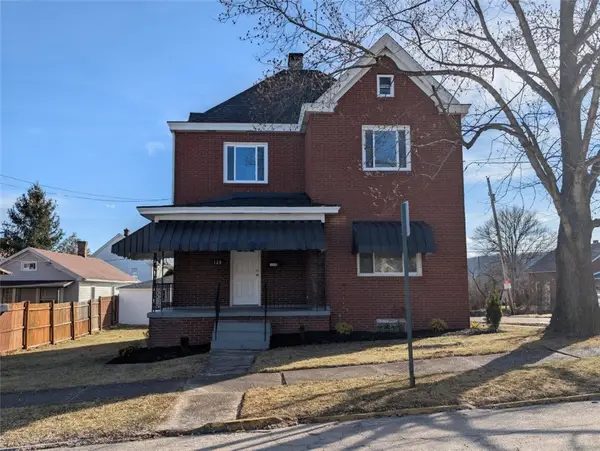 120 S 5th St, Youngwood, PA 15697