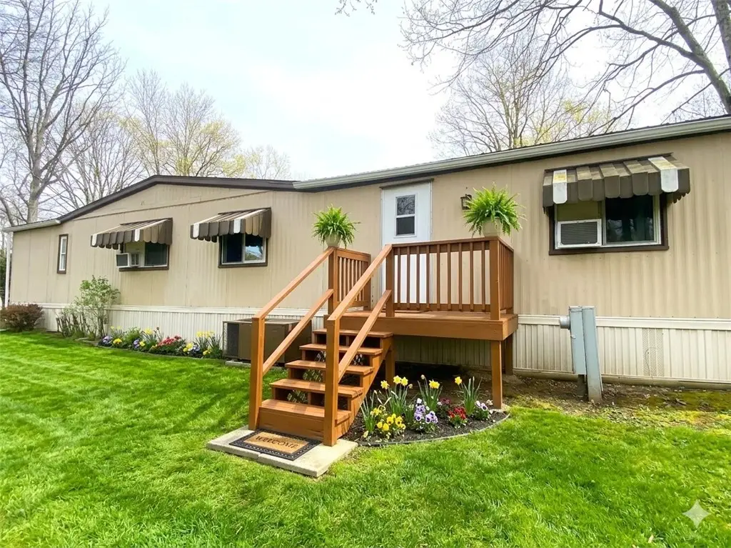 218 Moon Stone Ln, Greensburg, PA 15601 - #1