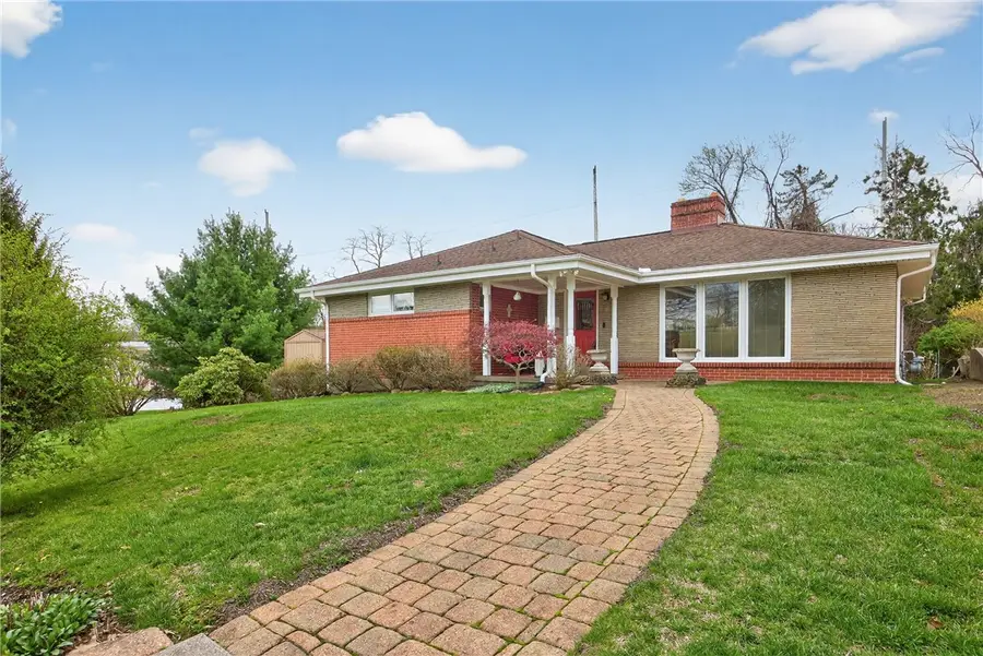 498 Balconade Dr, Pittsburgh, PA 15236 - #2