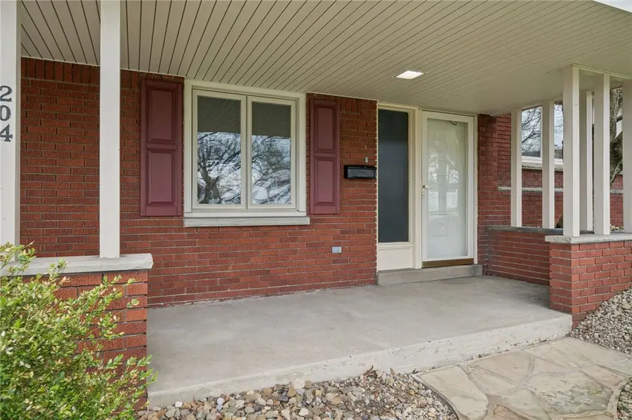 204 Liberty, Rostraver Township, PA 15012 - #3