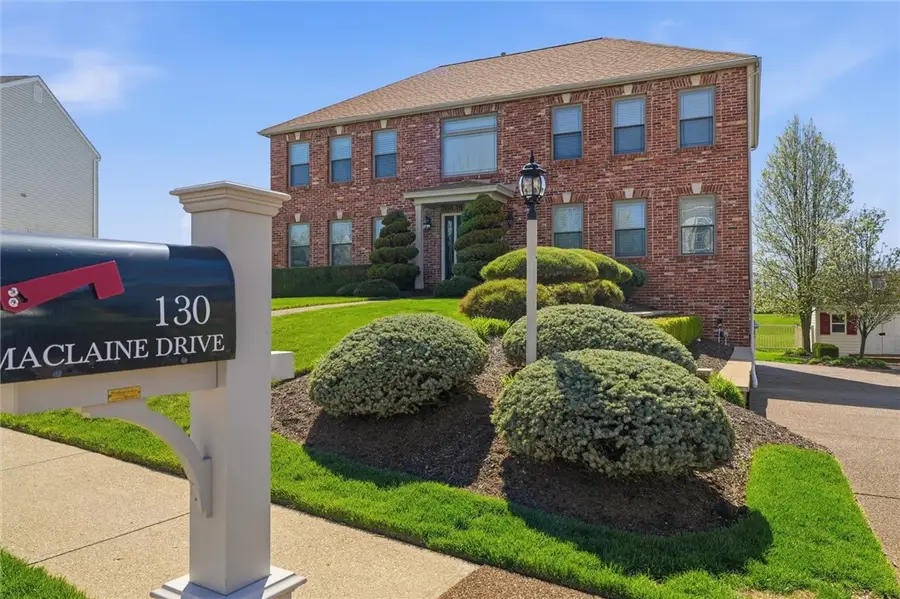 130 Maclaine Dr, Carnegie, PA 15106 - #2