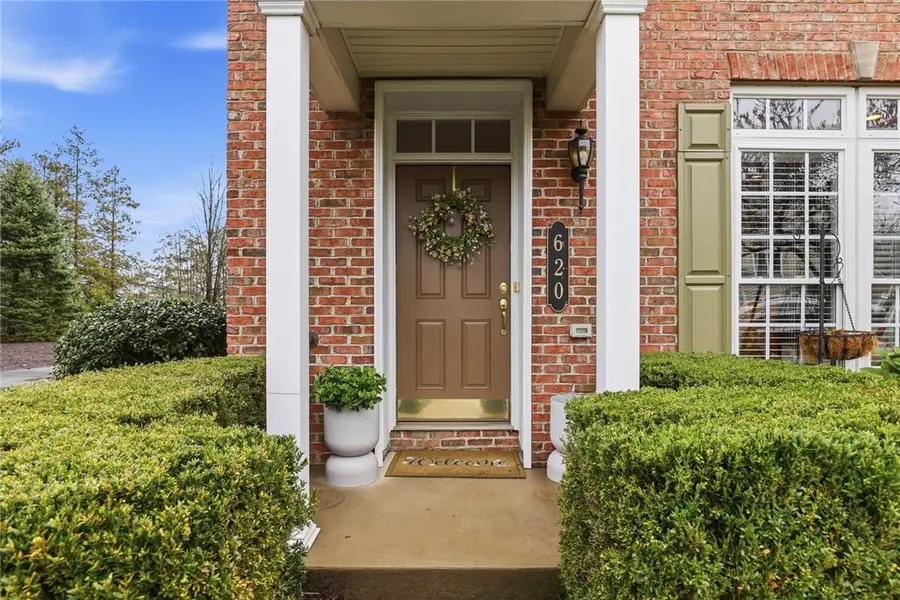 620 Arbor Ct, Pittsburgh, PA 15238 - #2