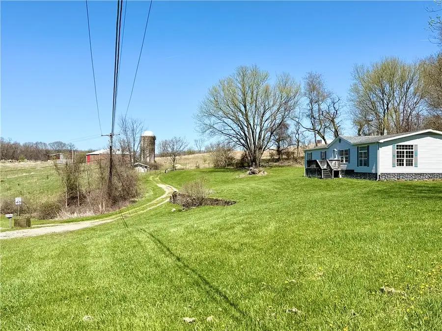 118 Hill Farm Rd, Dunbar, PA 15431 - #3