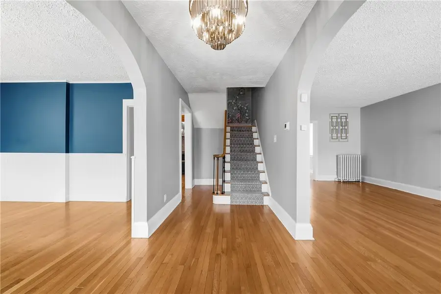 1123 Cochran Road, Pittsburgh, PA 15243 - #3