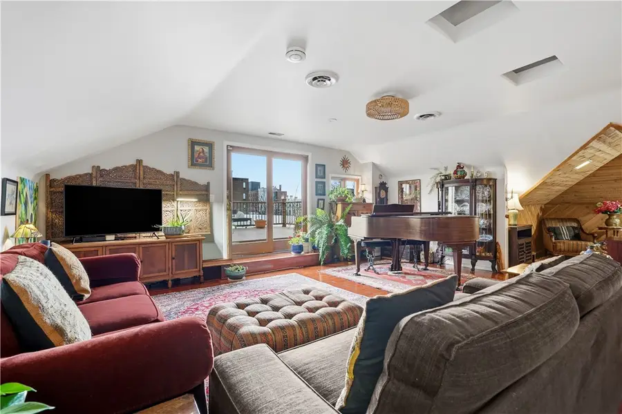 825 Morewood Ave #PH2, Pittsburgh, PA 15213 - #2