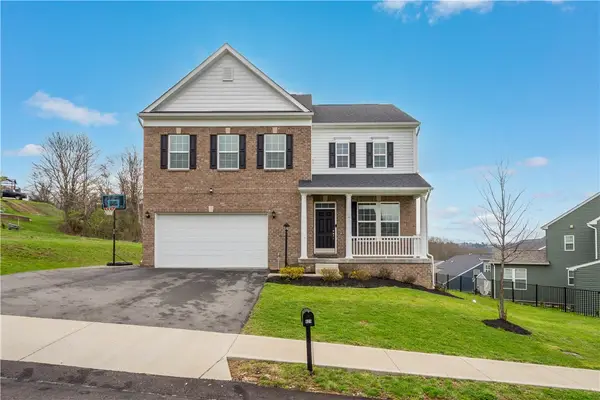 829 Frickwood Dr, South Park, PA 15129